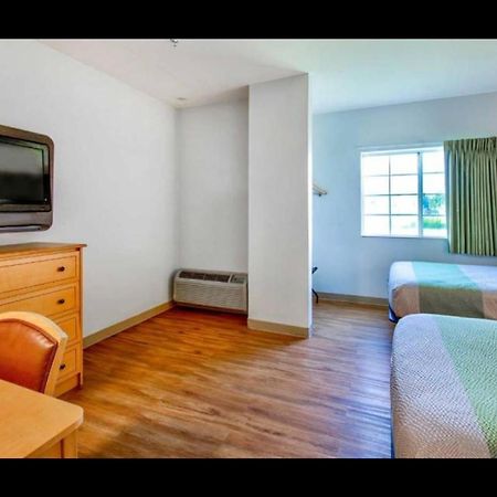 Oyo Townhouse Sulphur,La Extended Stay Exterior foto